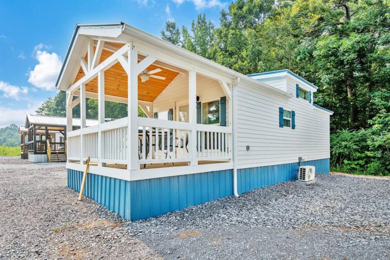 4 Heron Haus, Luxury Tiny House, Pet Friendly, Mins To Downtown Гънтърсвил Екстериор снимка
