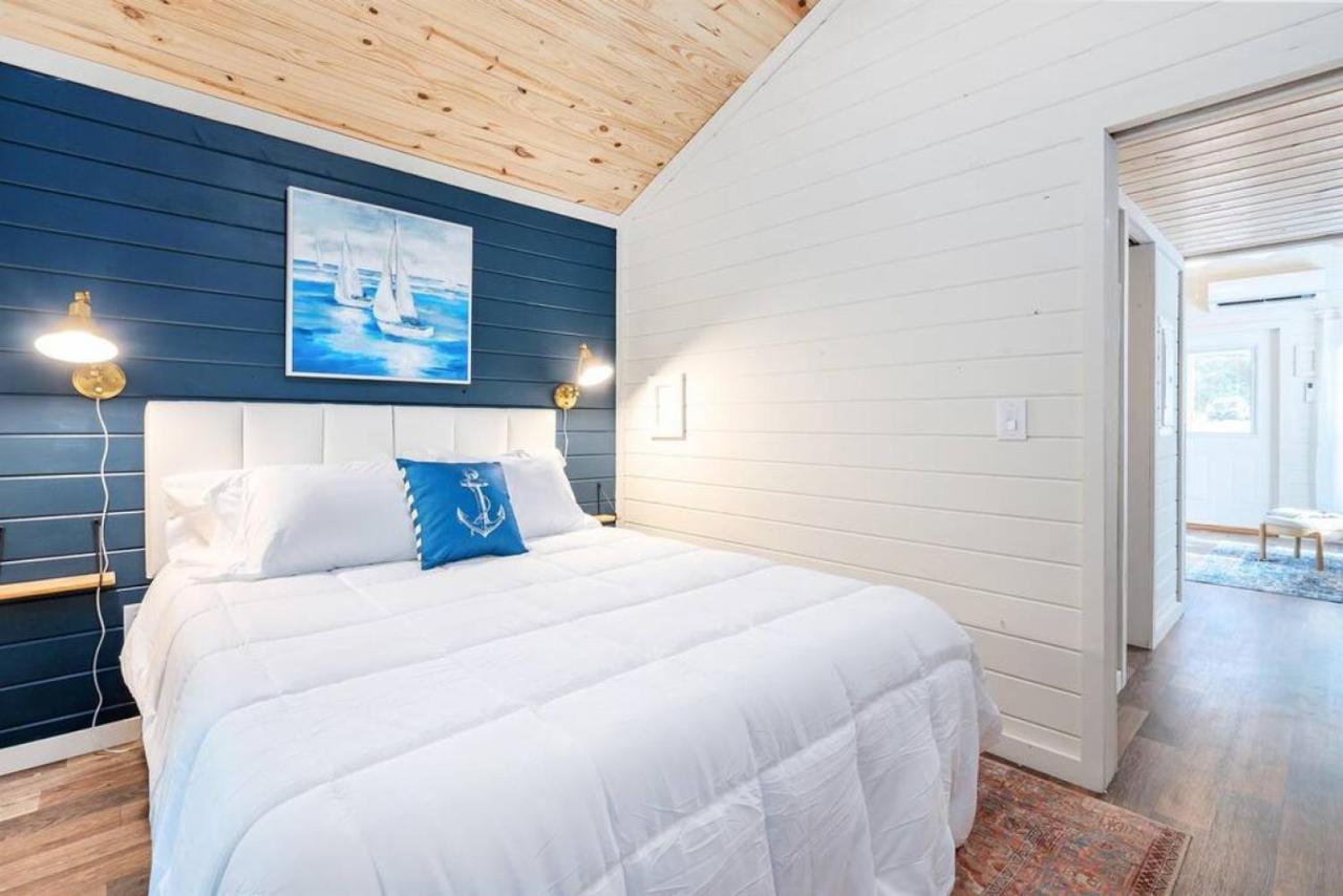 4 Heron Haus, Luxury Tiny House, Pet Friendly, Mins To Downtown Гънтърсвил Екстериор снимка