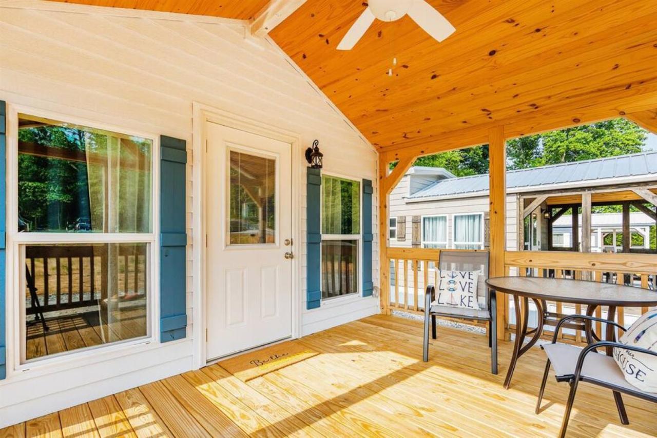 4 Heron Haus, Luxury Tiny House, Pet Friendly, Mins To Downtown Гънтърсвил Екстериор снимка